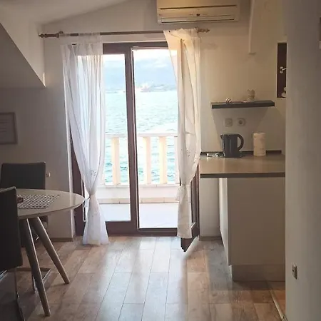 Antonia * Trogir