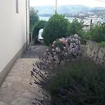Antonia Apartment *